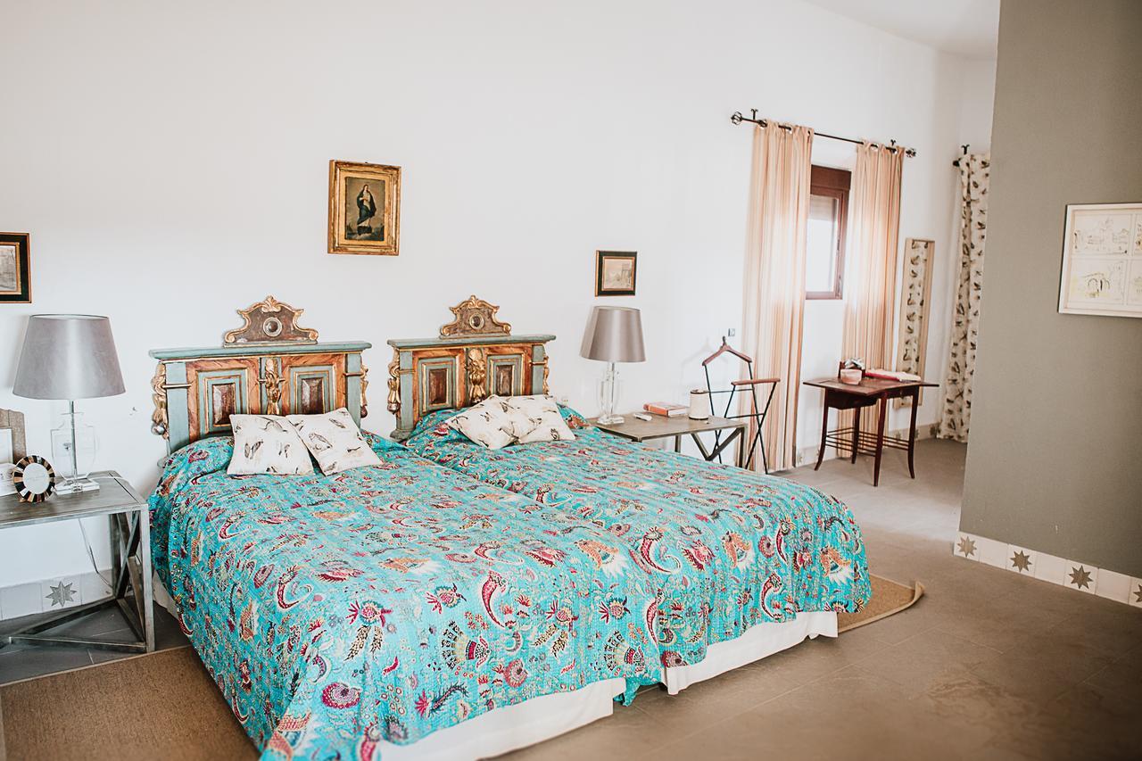 Cortijo Santa Clara Villa Carmona  Exterior photo